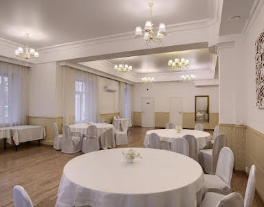  ресторан Свадьба LOVE на Салавата Юлаева