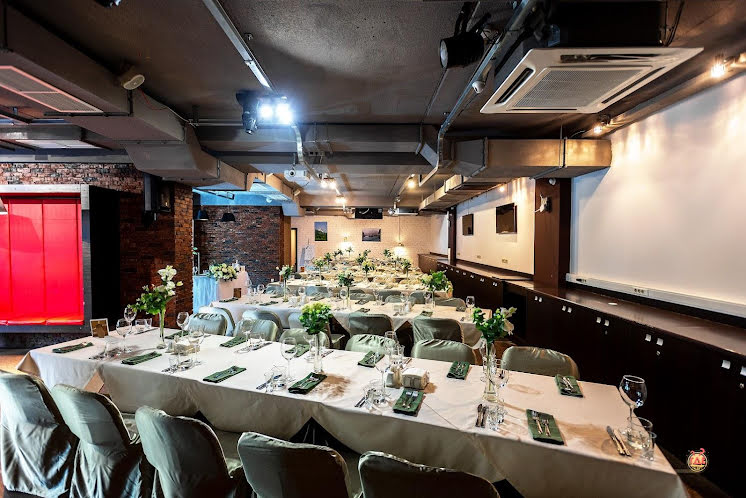 Банкетный зал  в «Бенефит Плаза» фотография №15