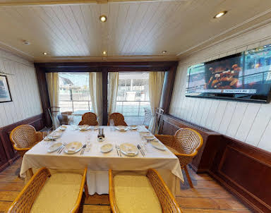  ресторан Yacht Event