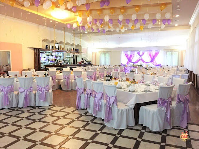 Зал на 120 человек в «Лав» фотография №1