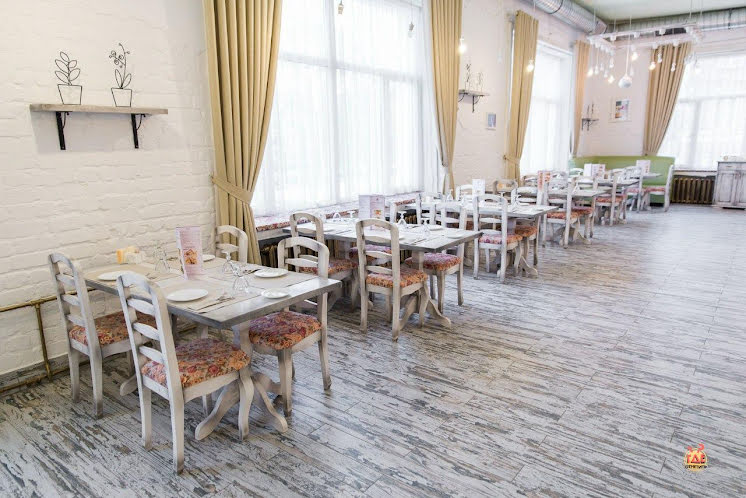 Большой зал в «Крем» фотография №16