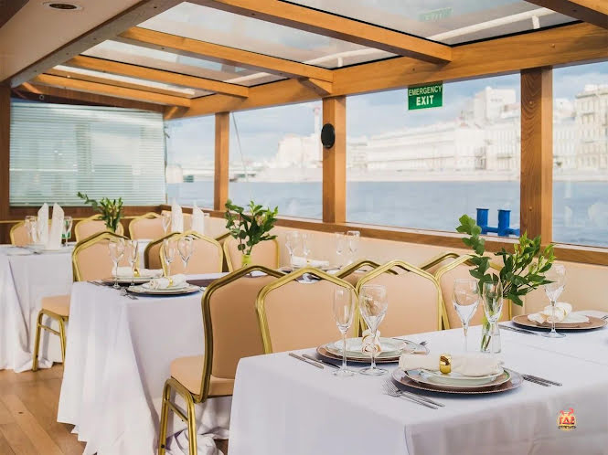 Палуба  в «Теплоход "Самсон"» фотография №3