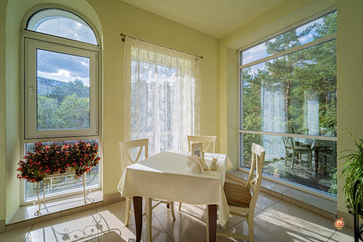 Веранда в «La Rose D’or» фотография №7