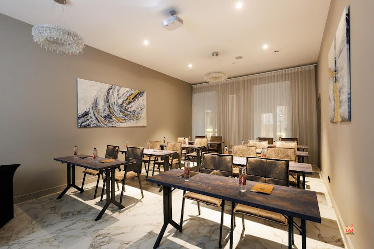 Конференц-зал  "Suzor" в «Helen» фотография №1