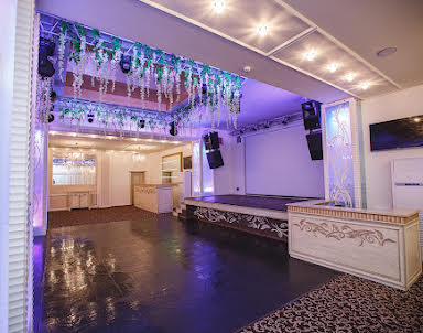  ресторан Волга & Ванильное небо