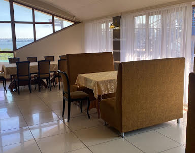  ресторан Дельфин