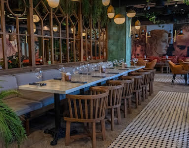  ресторан Перчини на огне