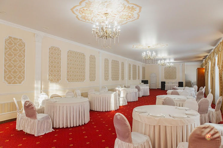 Зал "Дворцовый" в «Версаль» фотография №11