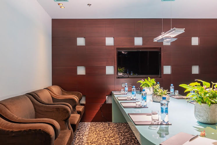 Переговорная комната "Office 99" в «Domina St. Petersburg» фотография №6