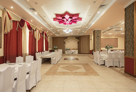 Большой зал в Синий VIP-зал