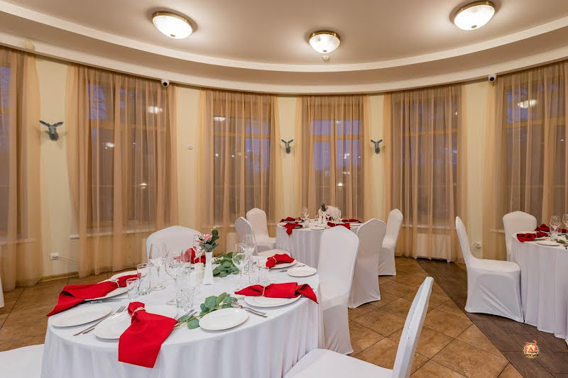 Особняк в парке Сосновка фотография №11