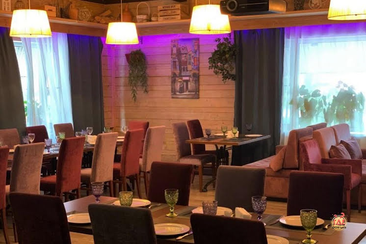 Основной зал в «Тбилисоба» фотография №5