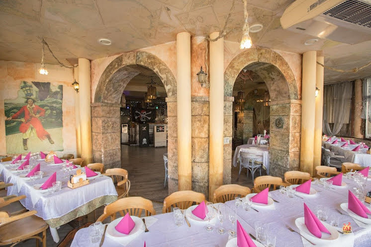 Банкетный зал на 1 этаже в «Пиратская Харчевня» фотография №7