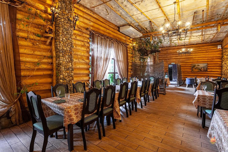 Основной зал в «Помещик на Бершанской» фотография № 1