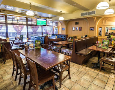  ресторан КОЛБАСОФФ на ул.Русаковской