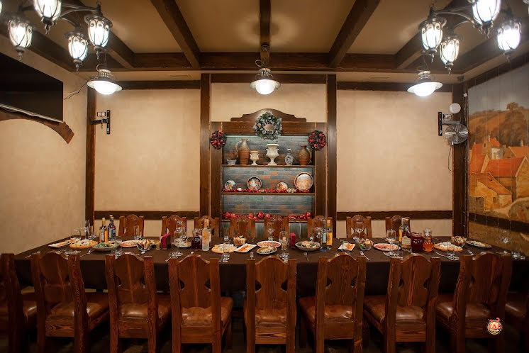 Зал «Гасконский» в «Портос» фотография №2