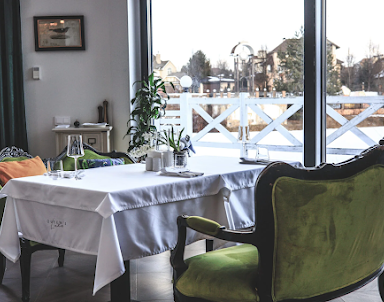  ресторан Queen's Lake