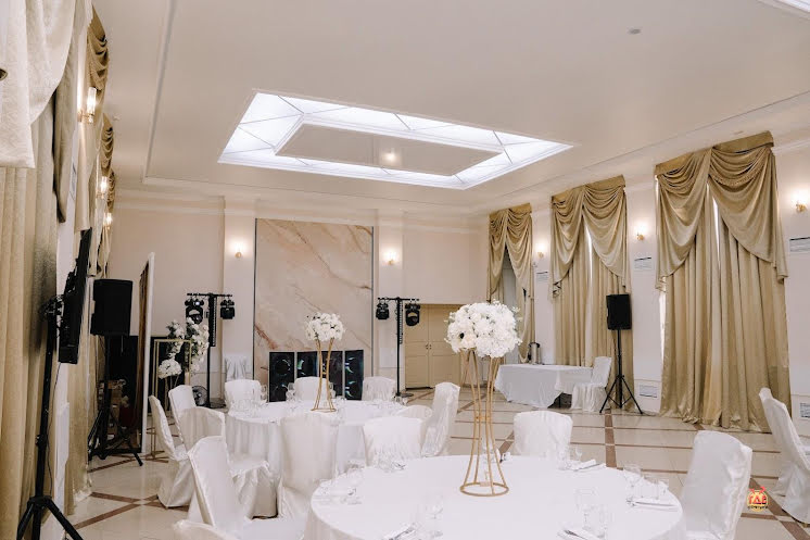 Большой зал в «Богемия на Вавилова» фотография №3