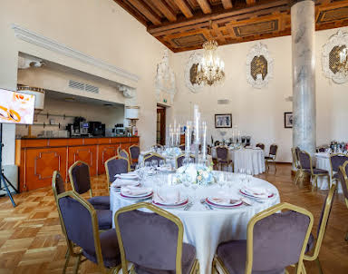  ресторан Hilton Moscow Leningradskaya