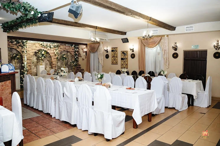 Большой зал  в «Алые паруса на Жигулевской» фотография №10