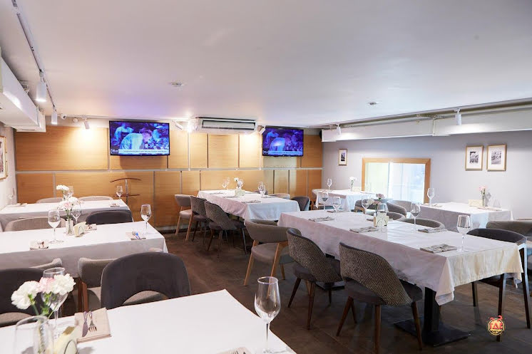 Основной зал в «BONA на Московском проспекте» фотография №1