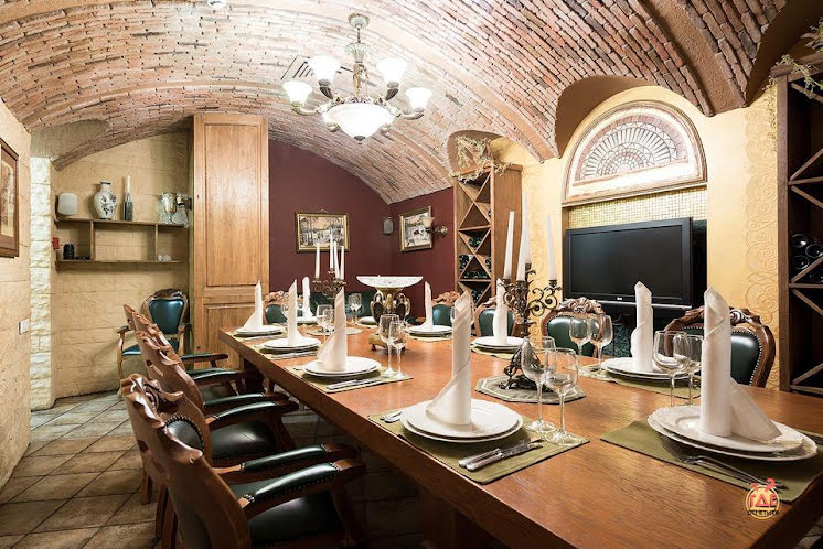 Зал «Грот» в «Россичъ» фотография №6