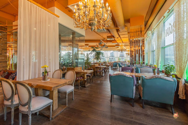 Основной зал в «Гуси-Лебеди» фотография №11