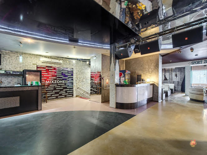 Большой зал  в «MixZone» фотография №7