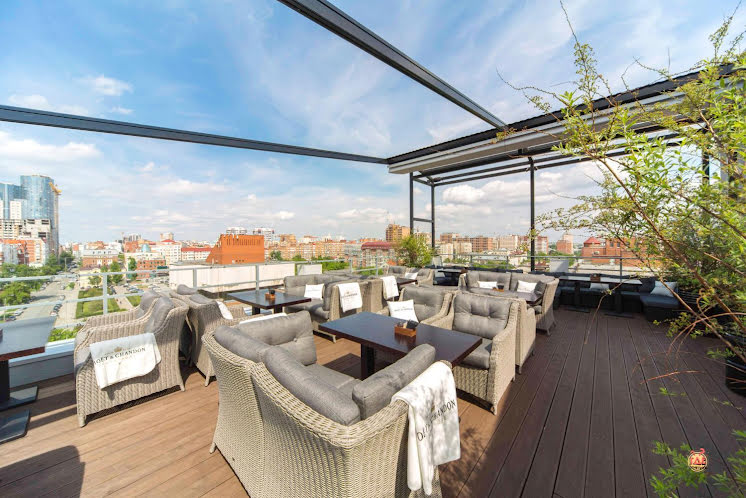 Веранда в «Sky Bar» фотография №1