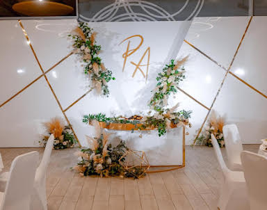  ресторан Nesterov Plaza