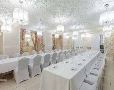  ресторан Matrёshka Plaza