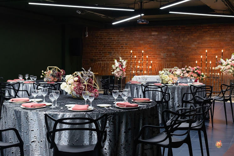 Красный зал в «ВЕСНА» фотография №9