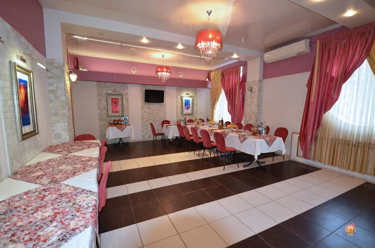 Зал на 30 человек в «Хамелеон» фотография №1