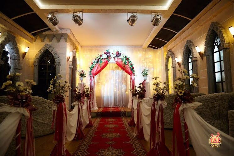 Зал «Рыцарский» в «Замок в долине» фотография №17