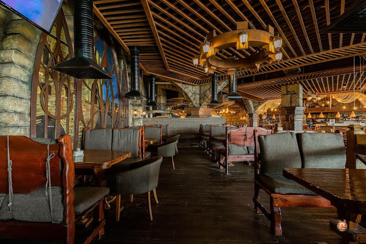 Основной зал в «Папаша Клаусс» фотография №2