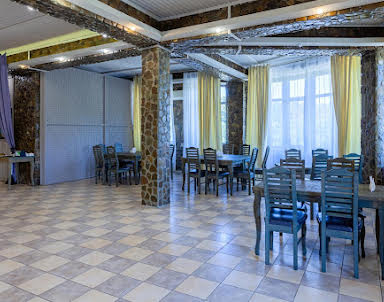  ресторан Очаровательная полянка