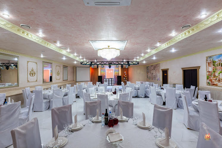 Зал «Версаль» в «Авиньон» фотография №2