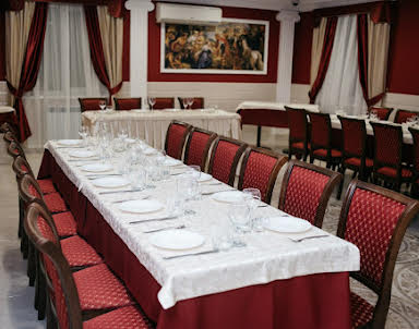  ресторан Троя