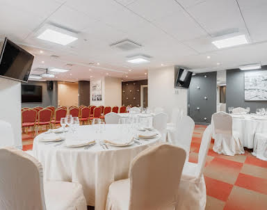  ресторан Mercure