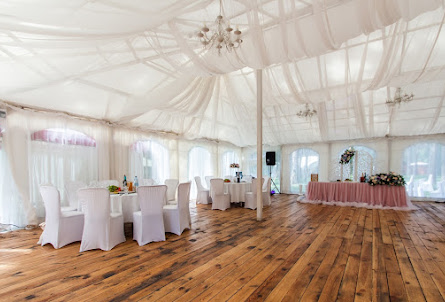 Малый шатер в Банкетный зал «Серебро»