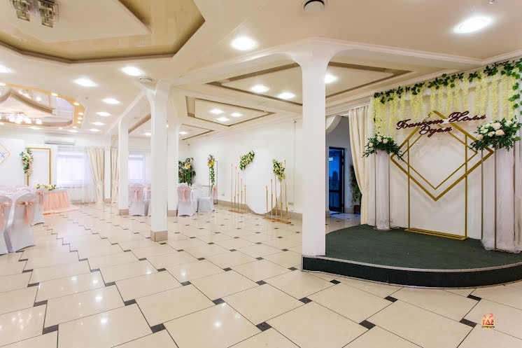 Зал на 100 человек в «Эдем» фотография №12