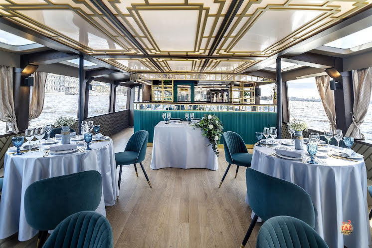 Палуба в «Теплоход "Амели"» фотография №15