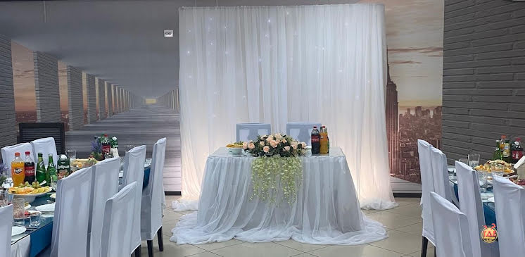 Банкетный зал  в «Гости» фотография №12