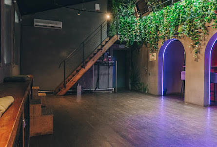 Основной зал в Основной зал