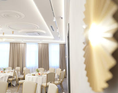 День рождения в Атмосфера