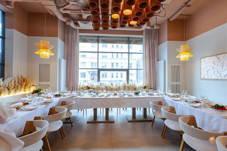 Основной зал в «Villaggio» фотография №1