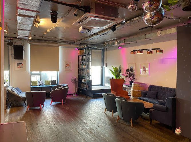 Лофт №10 в «WorkShop Loft на Наставническом» фотография №11