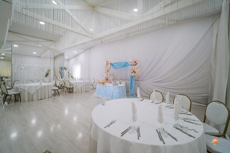 Большой зал в «Свадьба LOVE» фотография №13