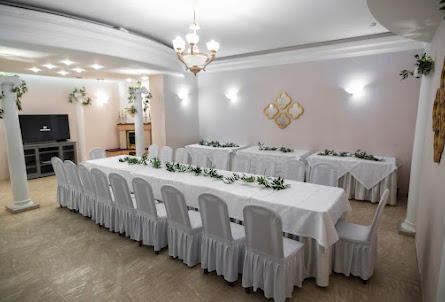 Малый зал в Малый зал