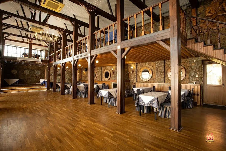 Зал на 250 человек в «Кафе-Клуб» фотография №3